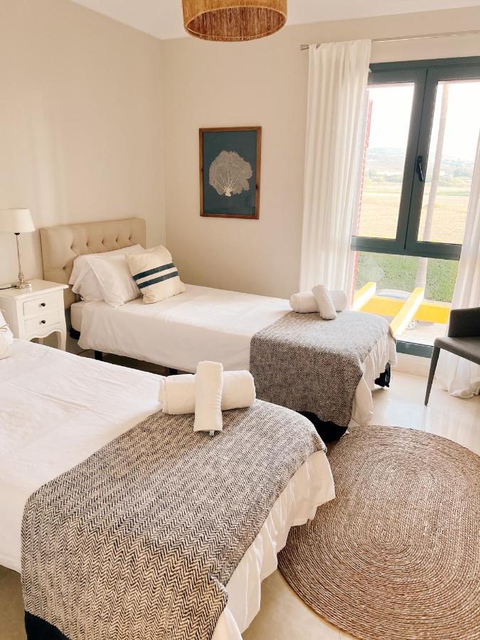 Sotogrande Alboaire- Waterfront Luxury 4 Bedroom Apt In The Marina Of โซโตกรันเด ภายนอก รูปภาพ